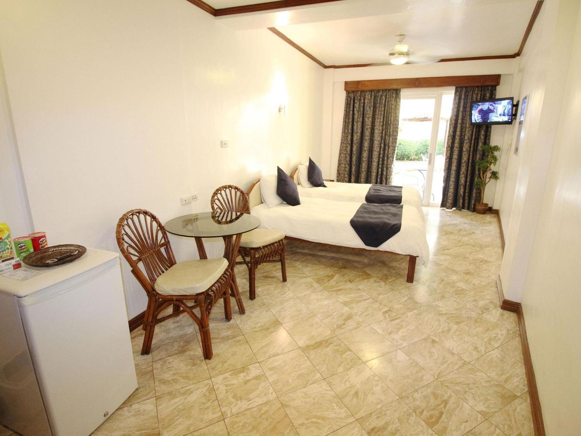 Mermaid Resort And Dive Center Puerto Galera Eksteriør billede
